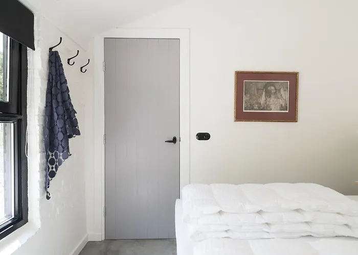 Vakantiehuisjes Theodorus En Josephine - Landgoed Heerdeberg- Maastricht 度假居 Cadier en Keer