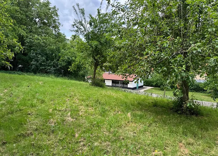 Сasa de vacaciones Vakantiehuisjes Theodorus En Josephine - Landgoed Heerdeberg- Maastricht Cadier en Keer