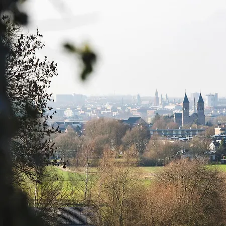 בית נופש Vakantiehuisjes Theodorus En Josephine - Landgoed Heerdeberg- Maastricht
